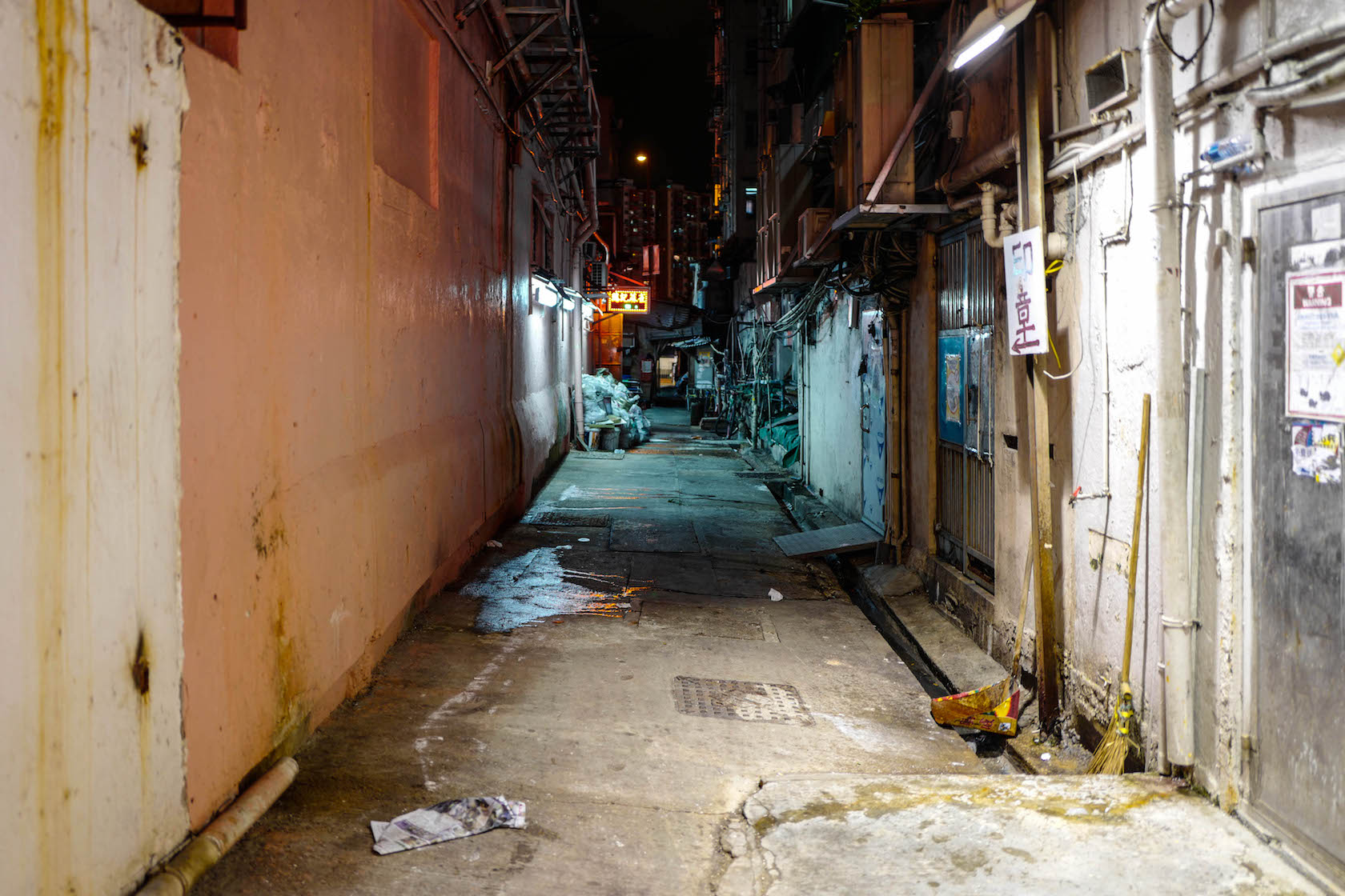 Hong Kong Lights Cityscape at night architecture rooftop urbex